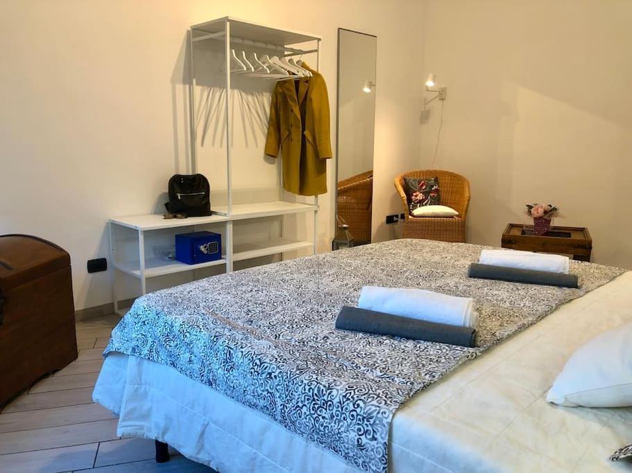 L'Angoletto - Asti Exteriör bild